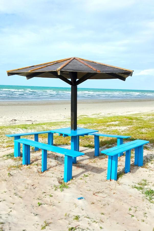 Casa Duplex Beira Mar Reformada Com Piscina No Peito Moca Villa Luis Correia Bagian luar foto
